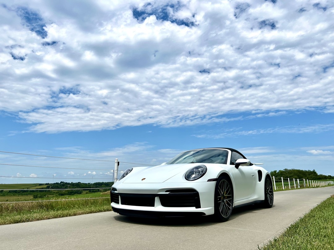 White Porsche 911 GT3 after a ceramic coating